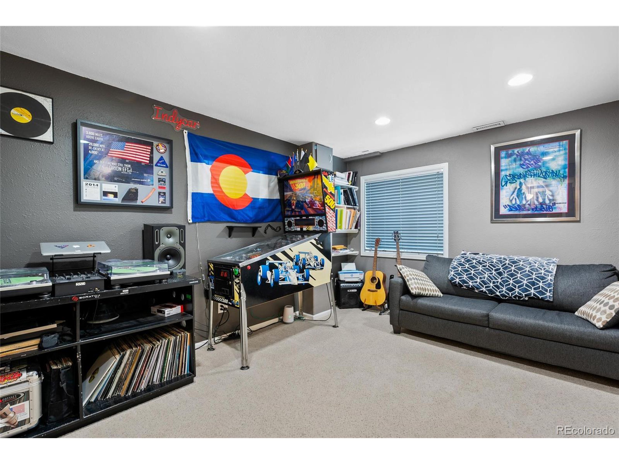 9836 Castle Ridge Cir