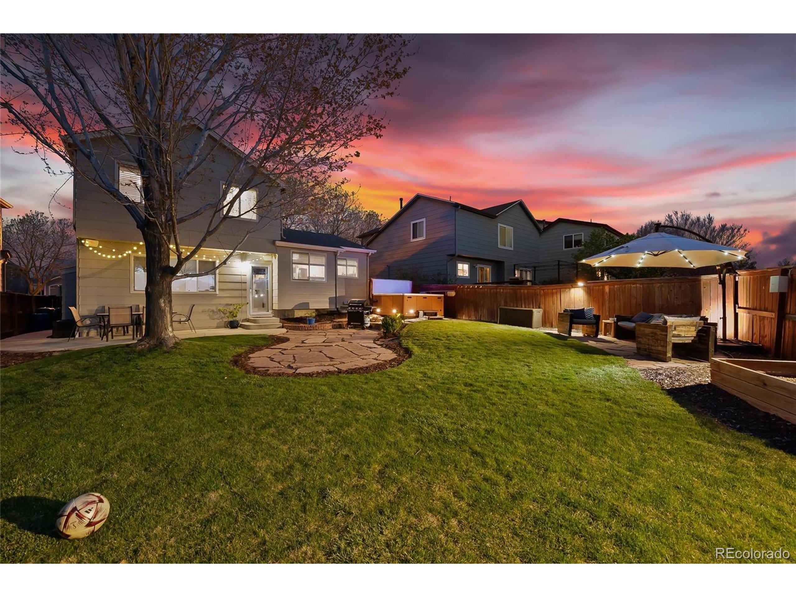 9836 Castle Ridge Cir