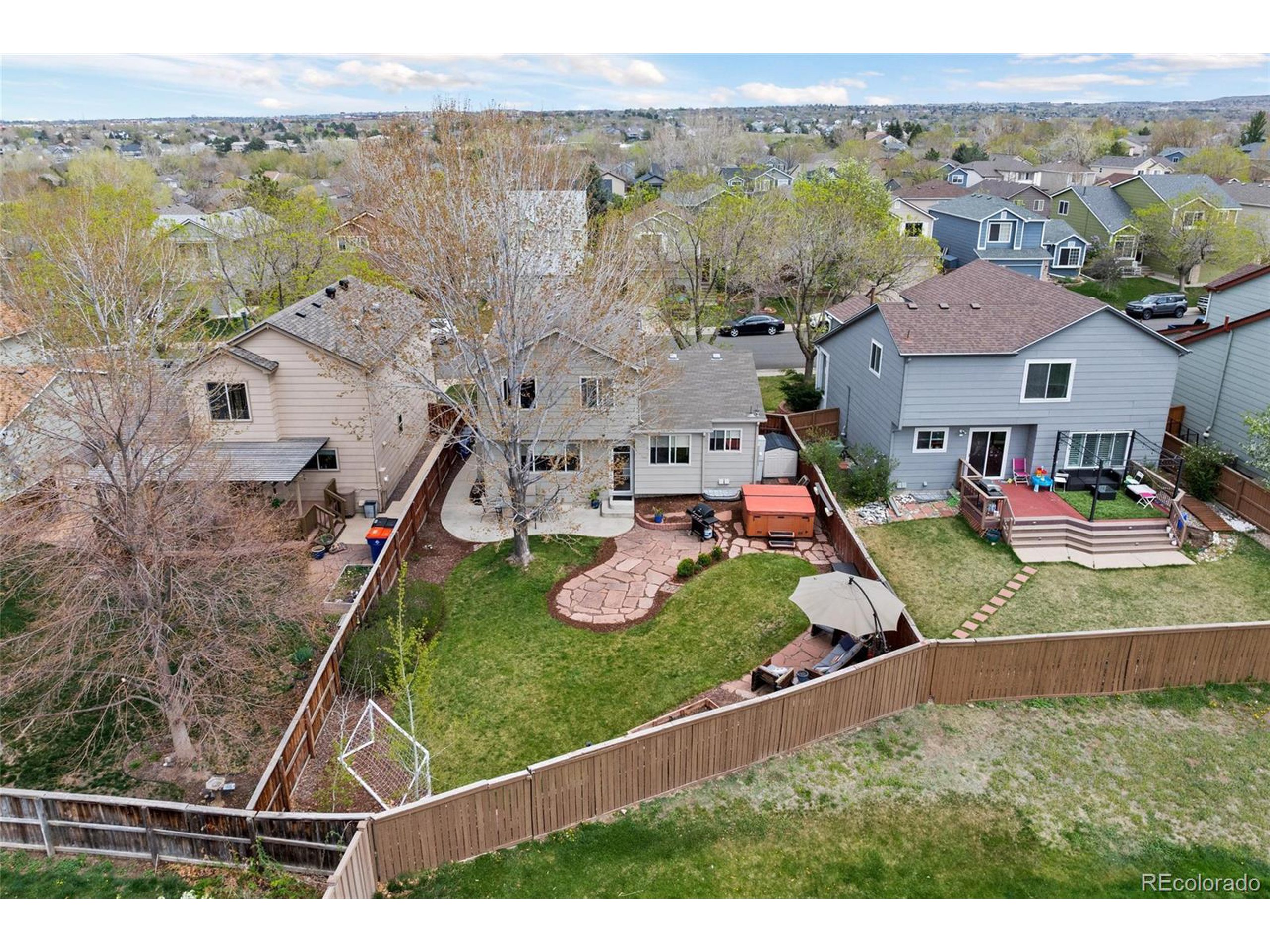 9836 Castle Ridge Cir