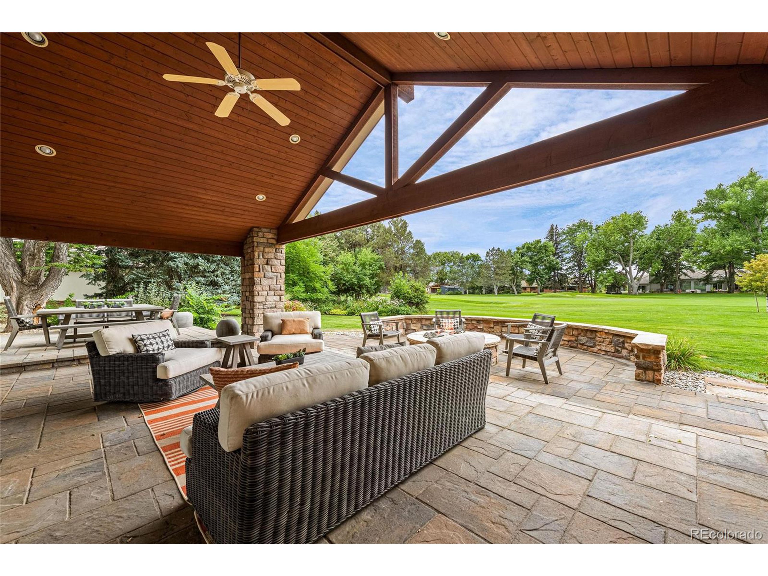 26 Wedge Way