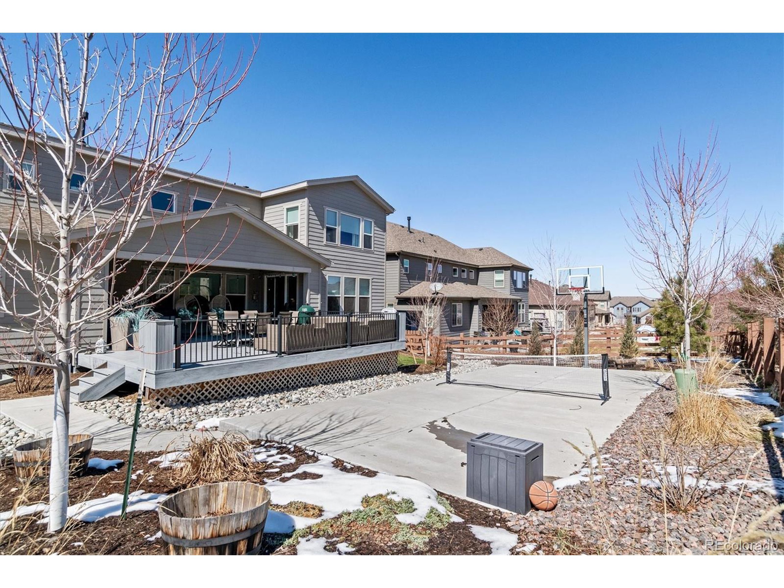 25537 E Alder Dr