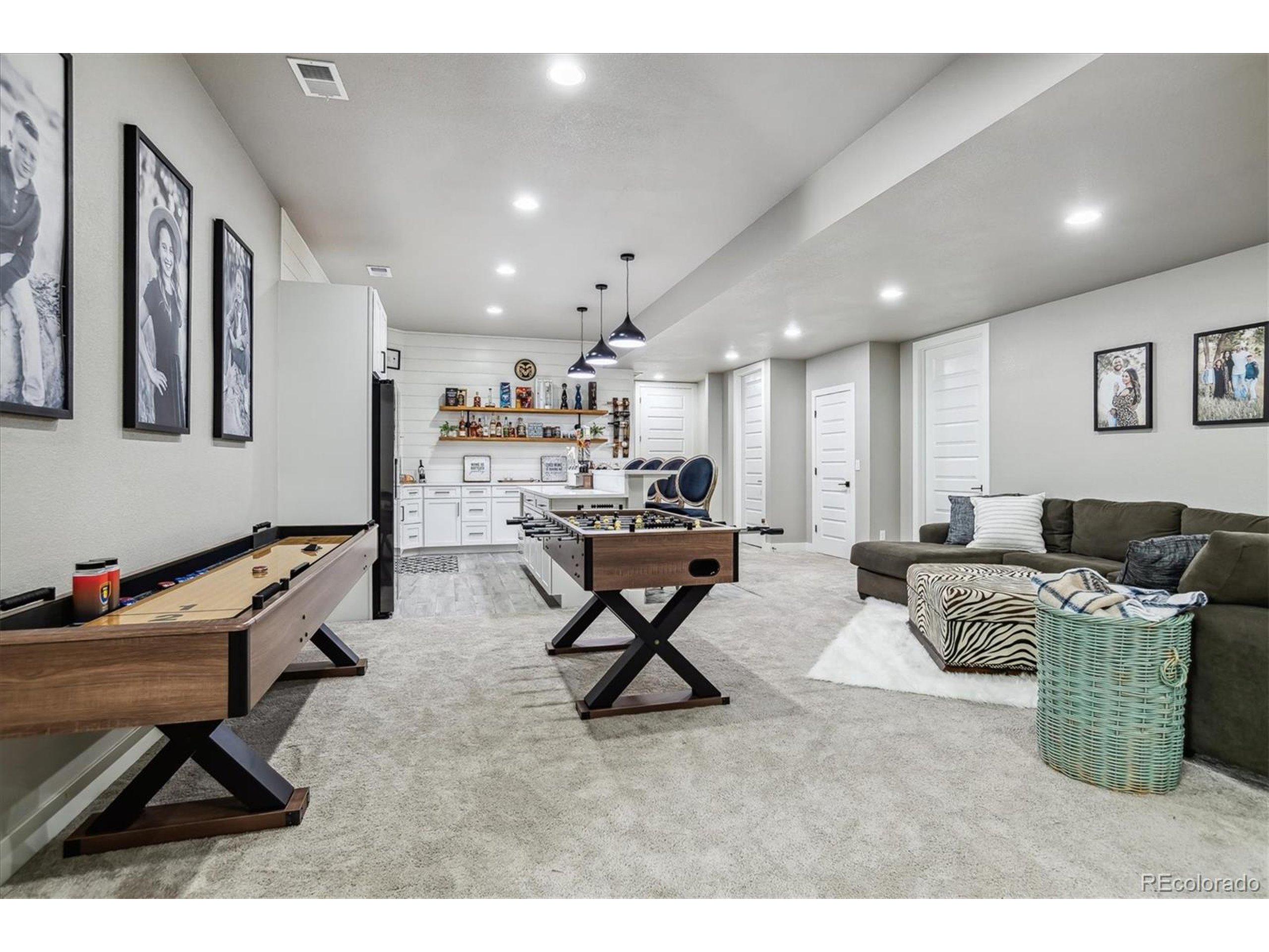 25537 E Alder Dr