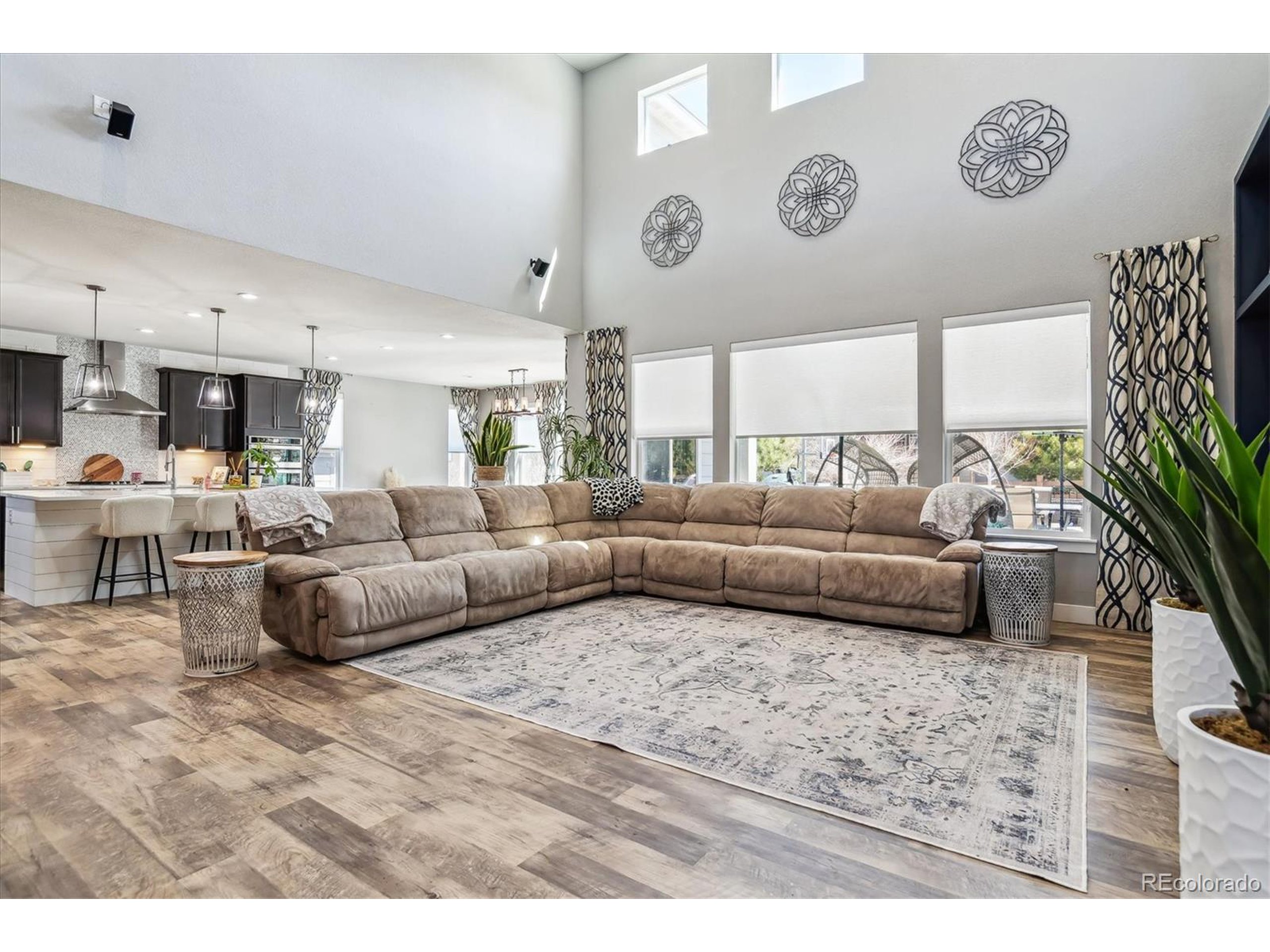 25537 E Alder Dr