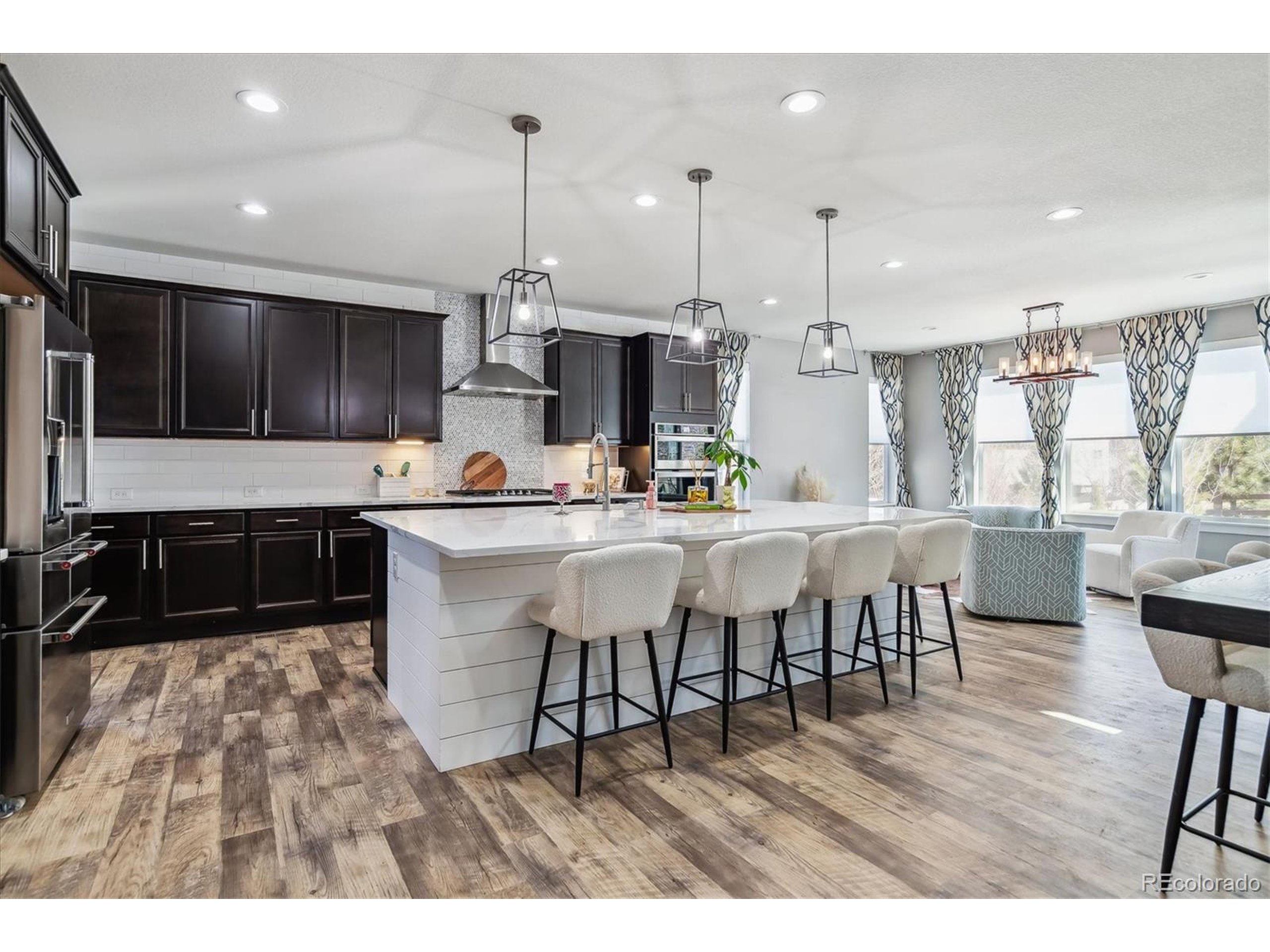 25537 E Alder Dr