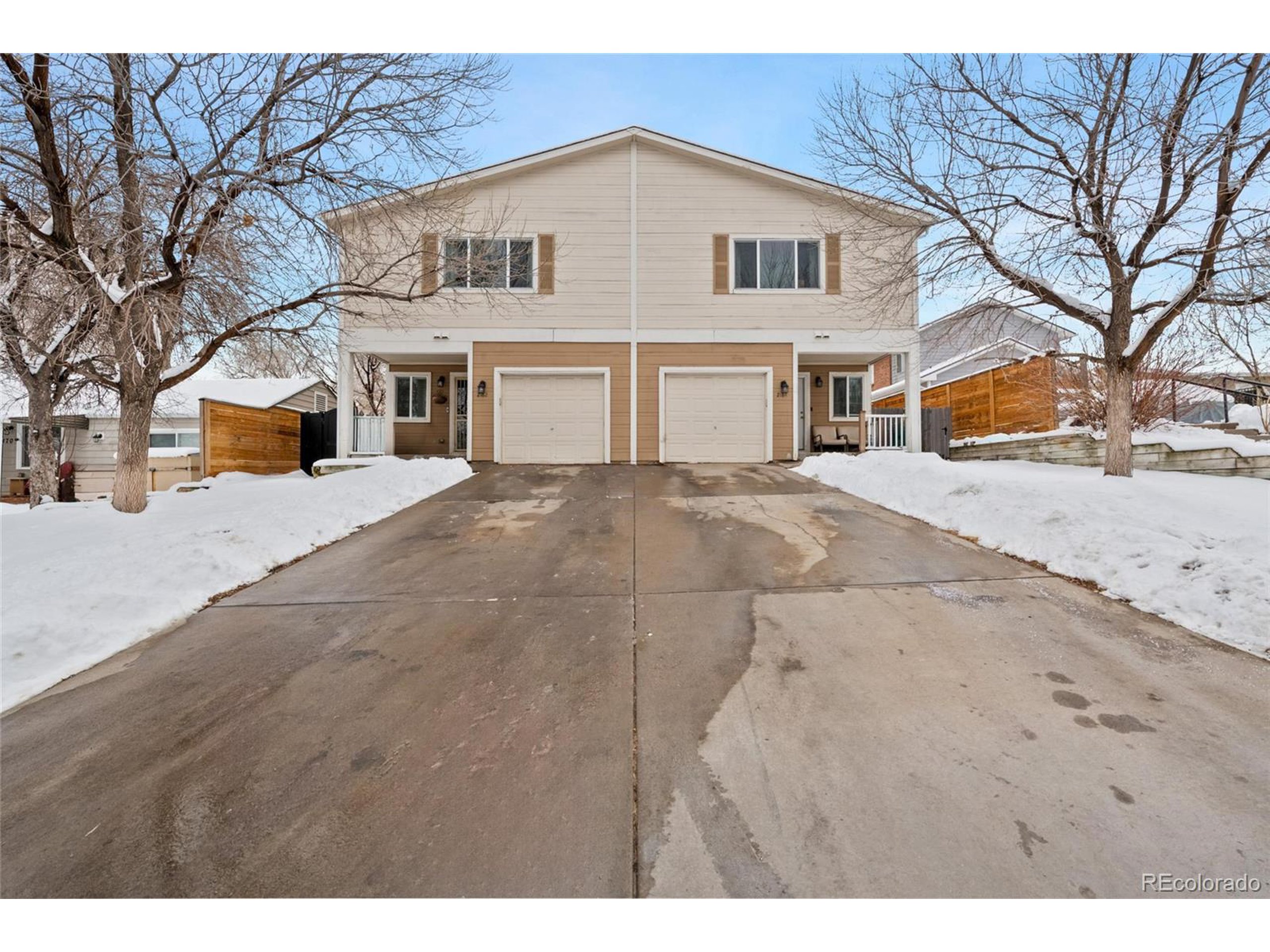 2184 W Warren Ave