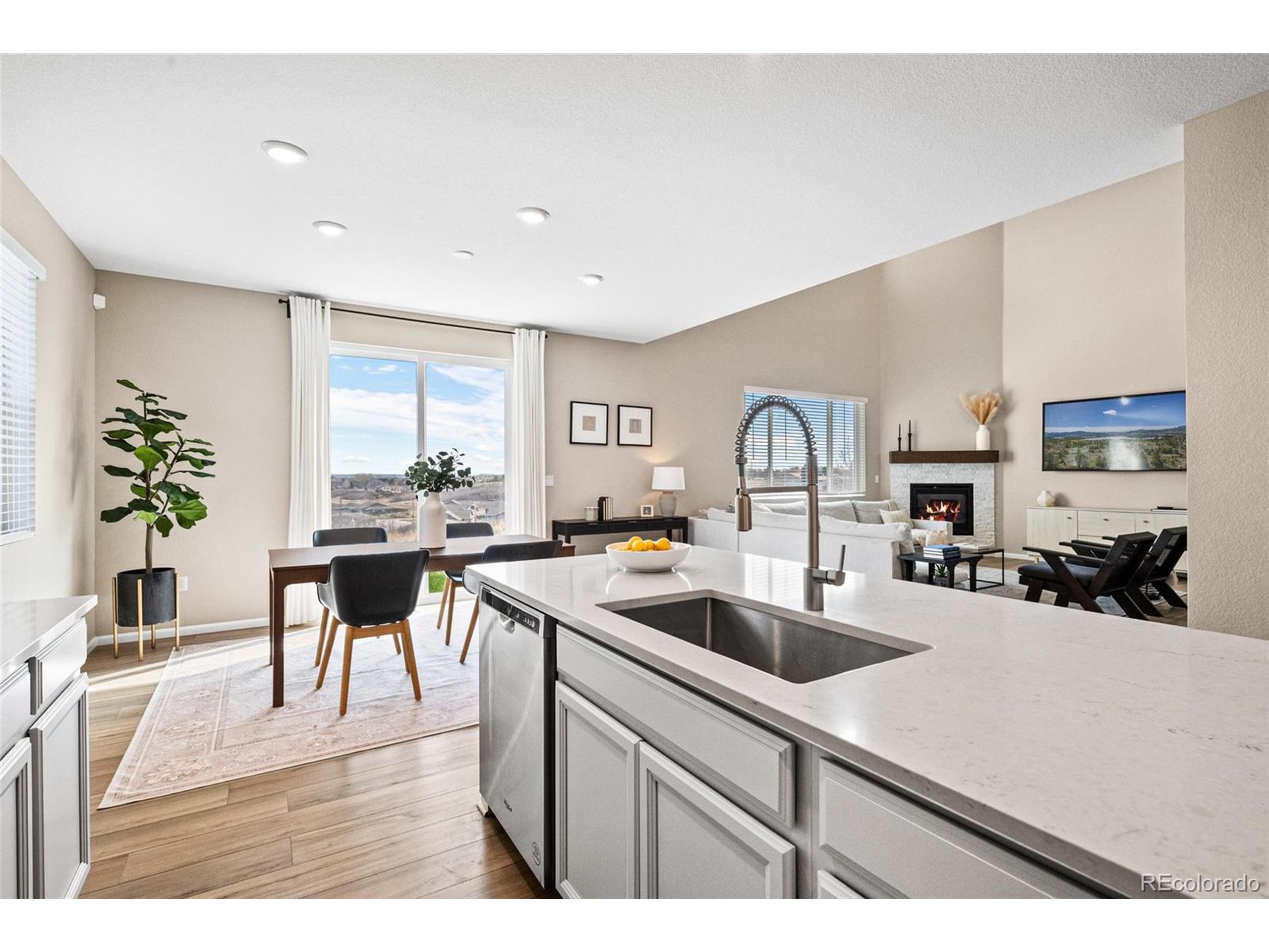 490 Silver Rock Trl