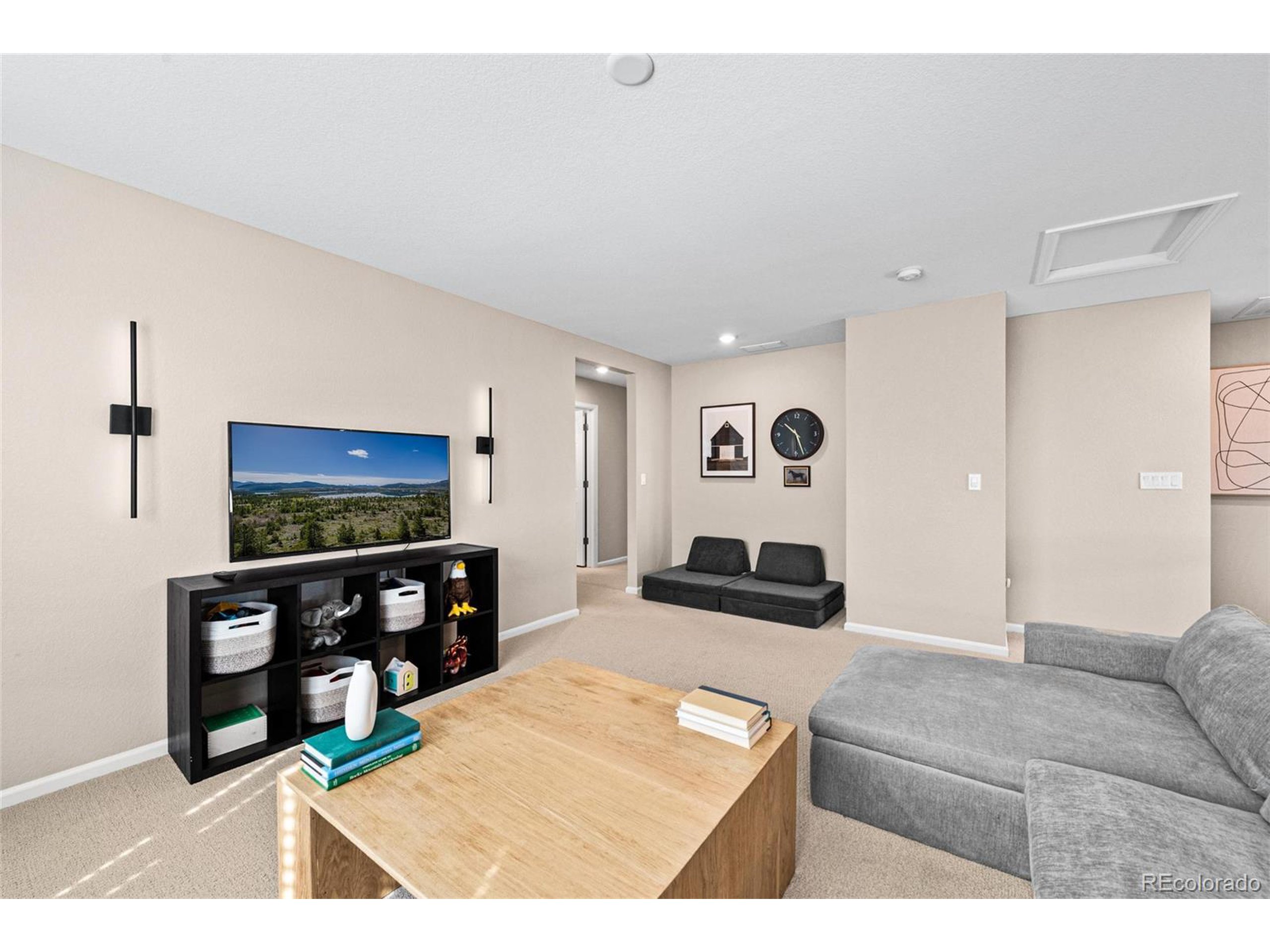 490 Silver Rock Trl