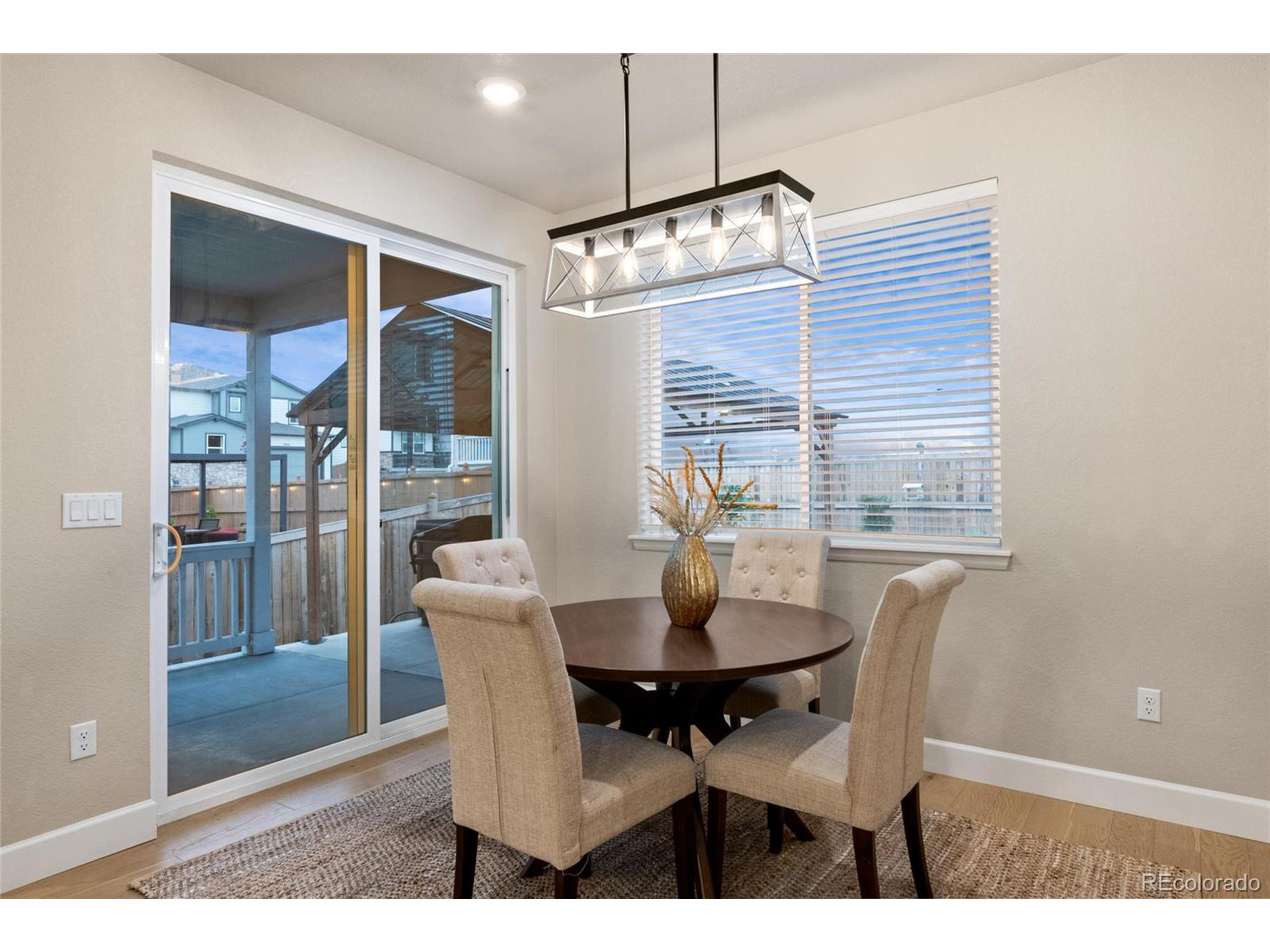3844 Sandy Vista Ln
