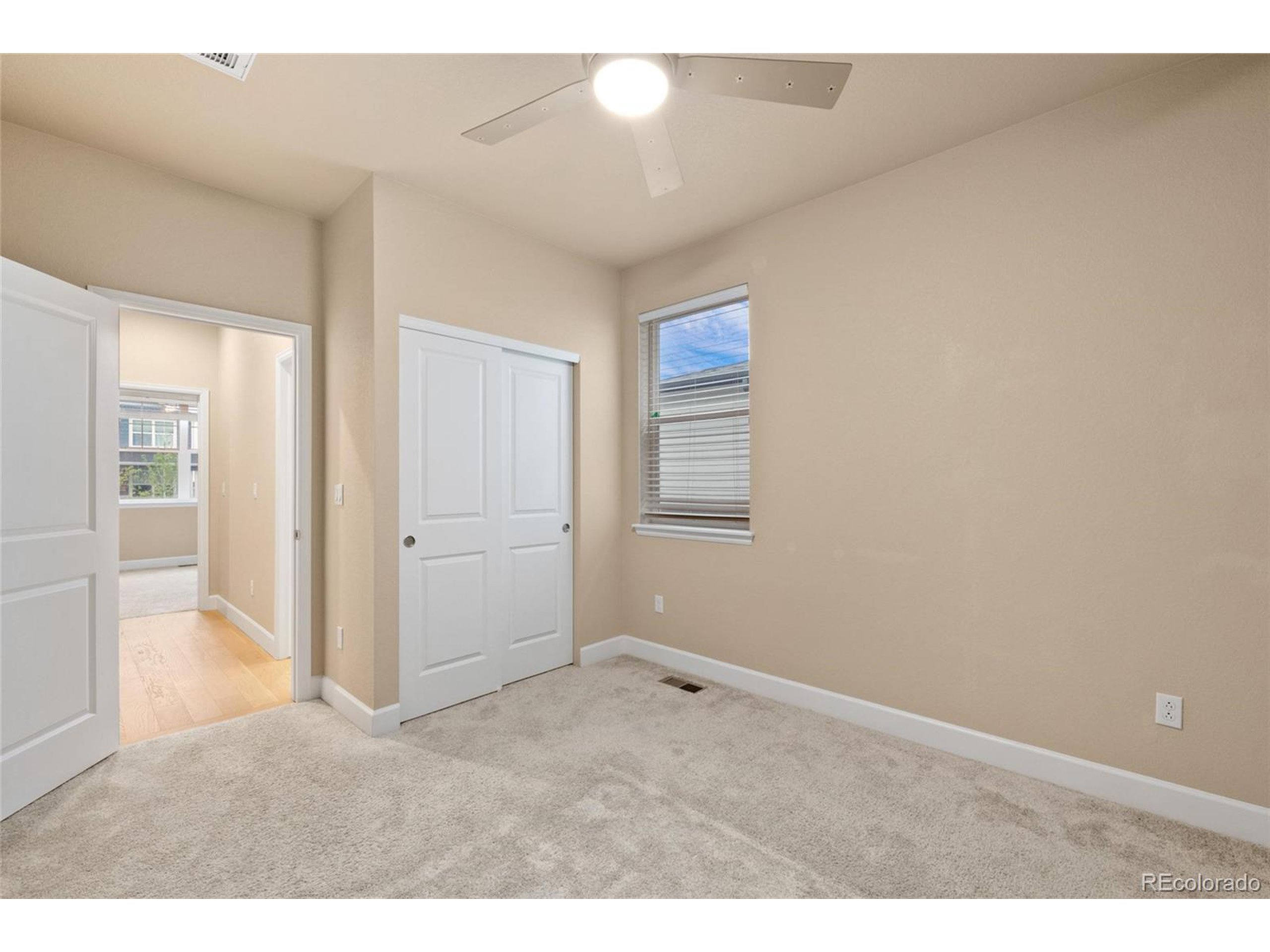 3844 Sandy Vista Ln