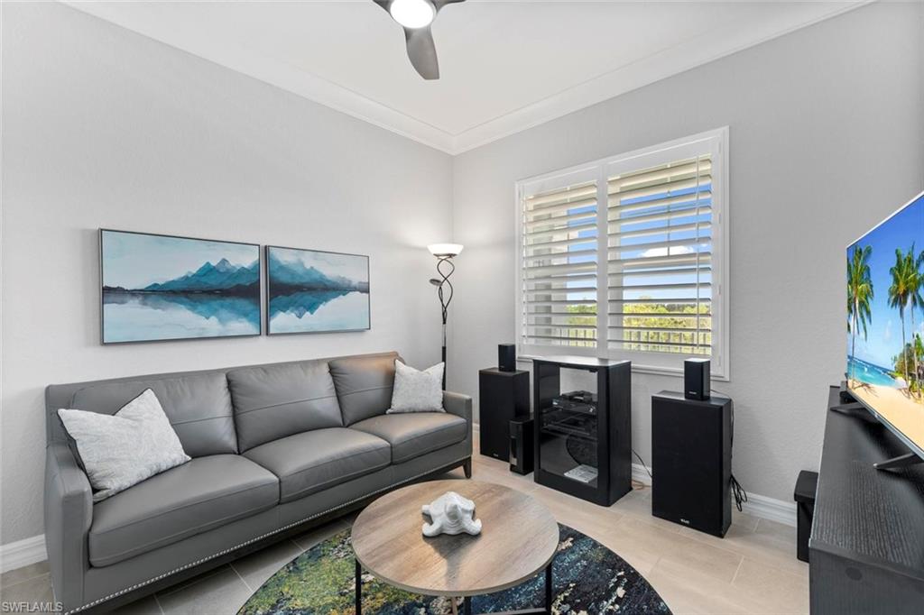 163 Indies DR E # 202