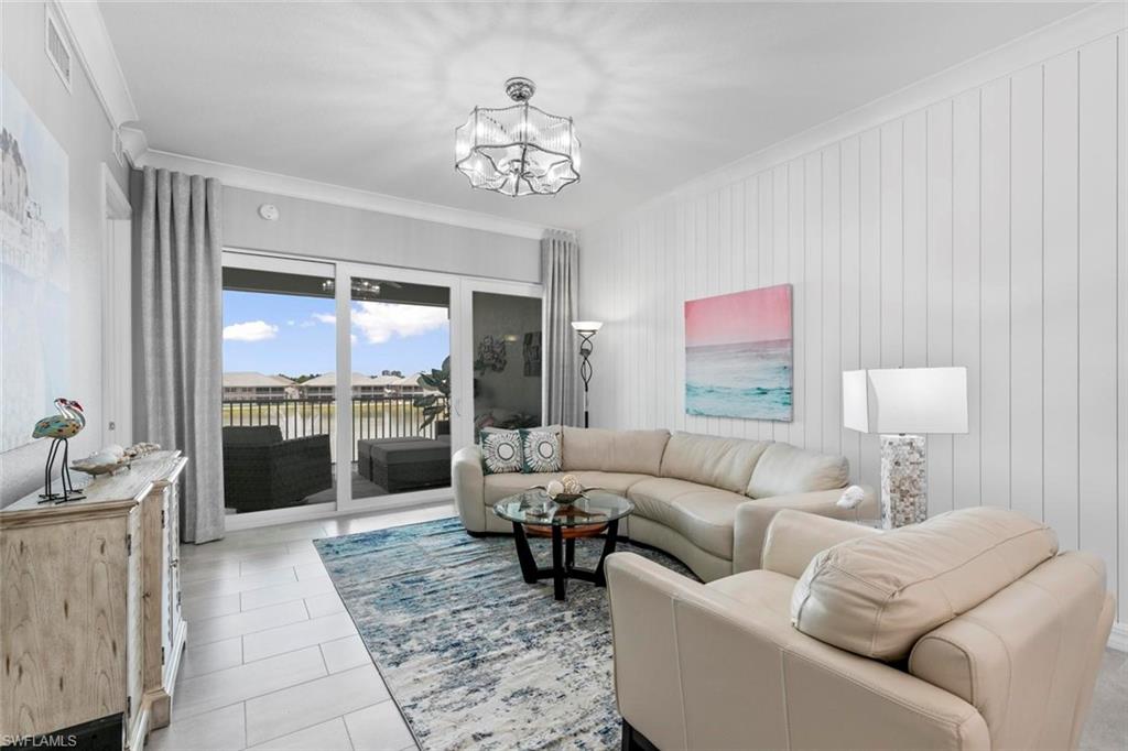 163 Indies DR E # 202