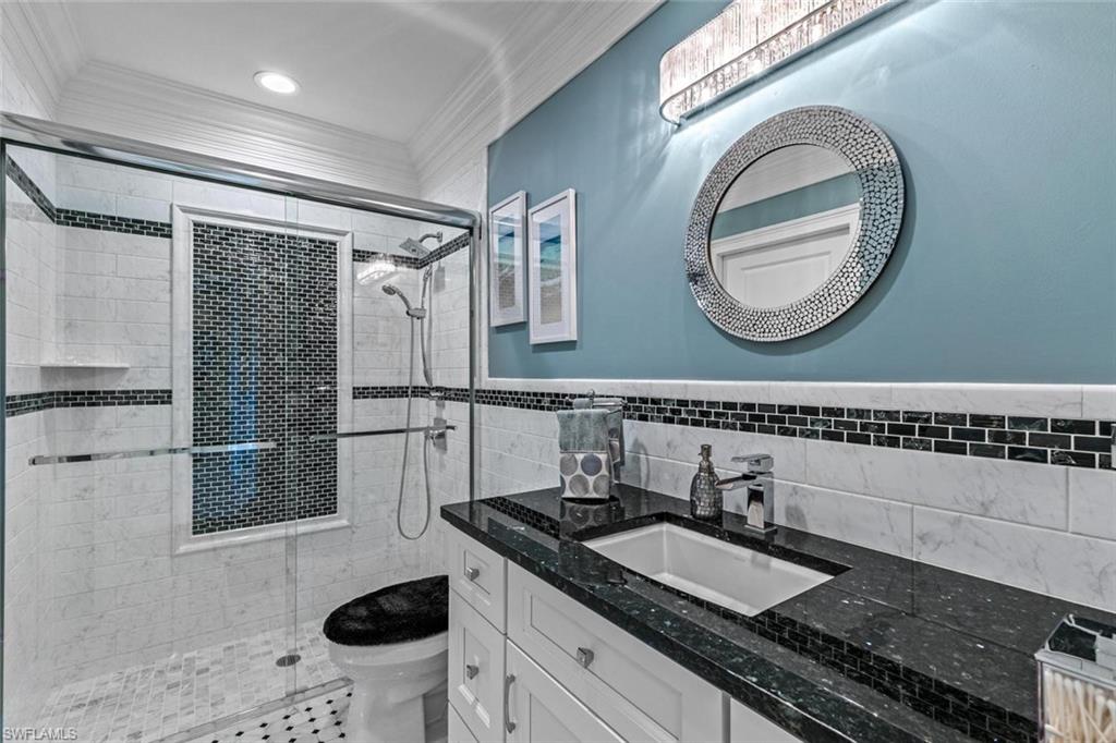 18067 Royal Tree PKWY