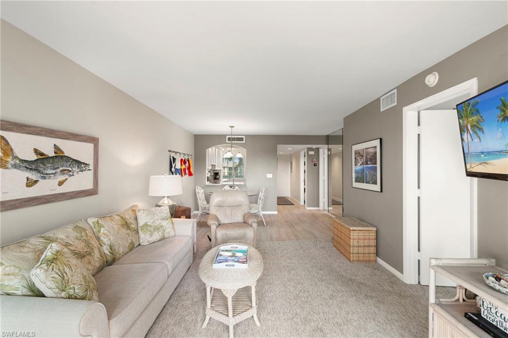 750 W Elkcam CIR # 215