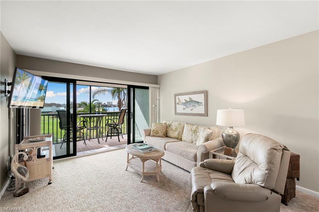 750 W Elkcam CIR # 215