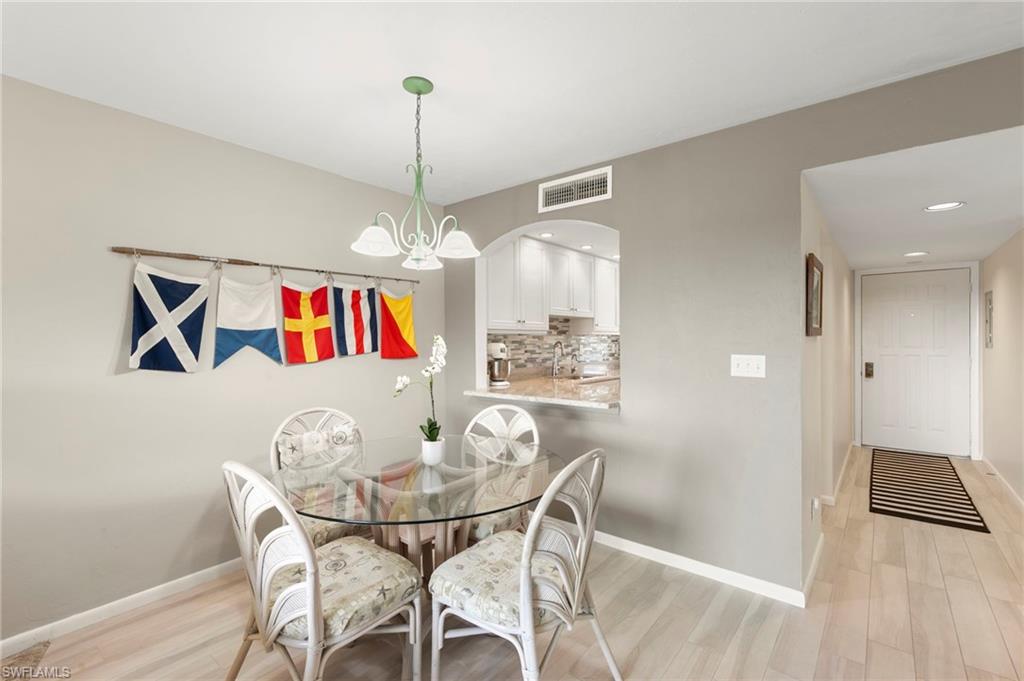 750 W Elkcam CIR # 215