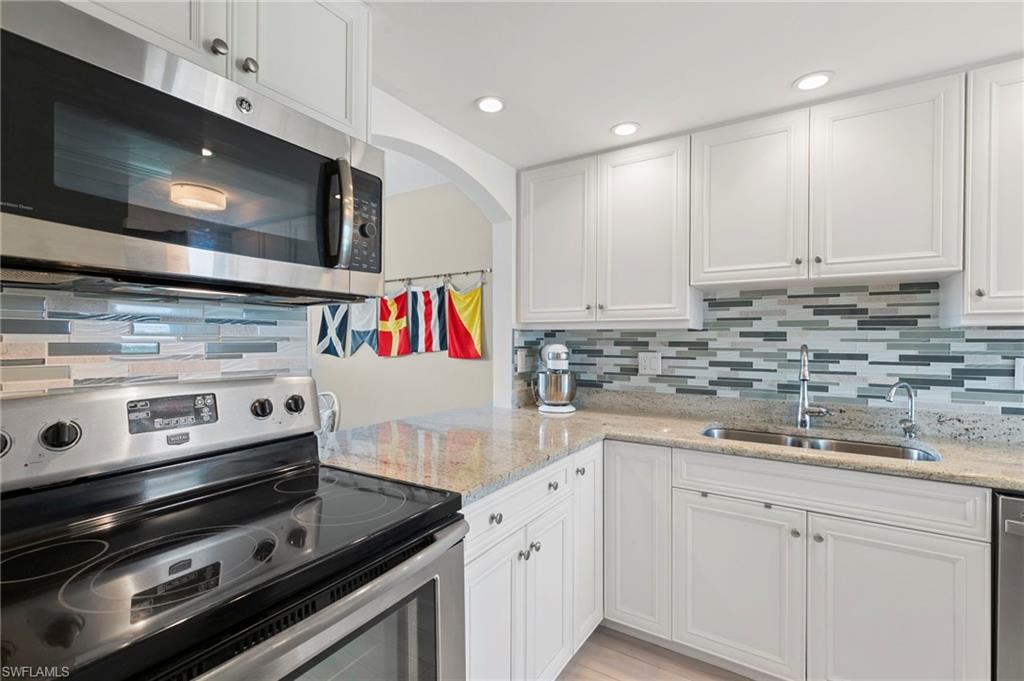 750 W Elkcam CIR # 215