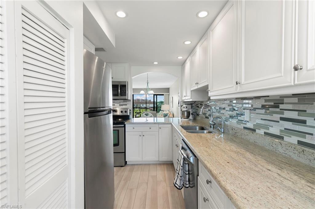 750 W Elkcam CIR # 215