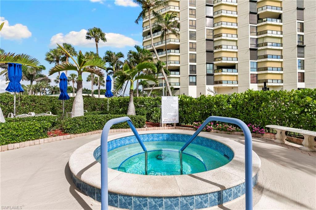 720 Collier BLVD 904