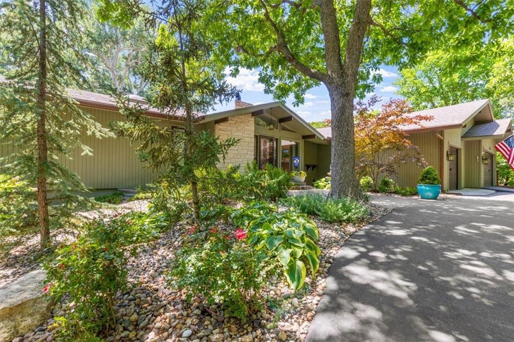 4705 Black Swan Drive