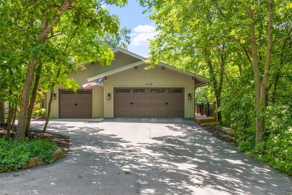 4705 Black Swan Drive