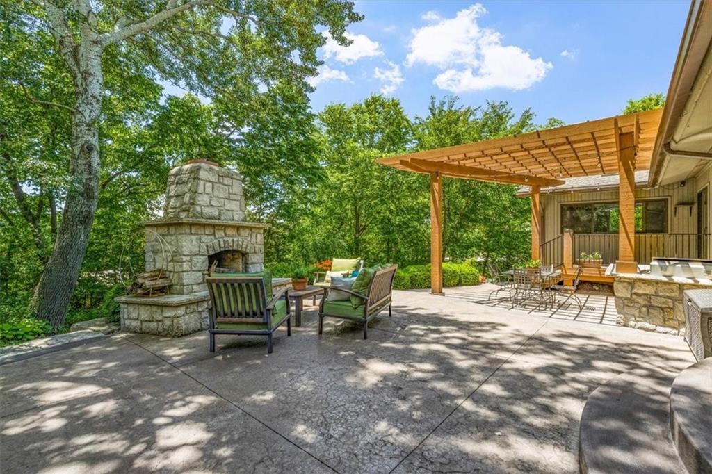 4705 Black Swan Drive