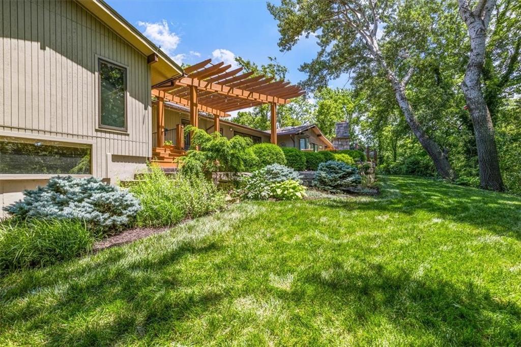 4705 Black Swan Drive