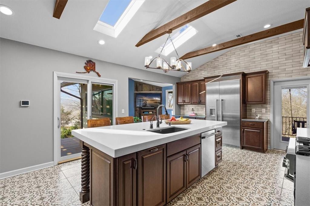 4705 Black Swan Drive