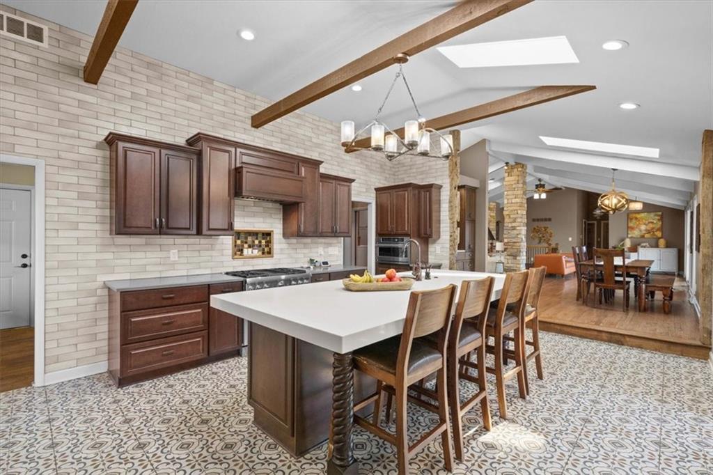 4705 Black Swan Drive