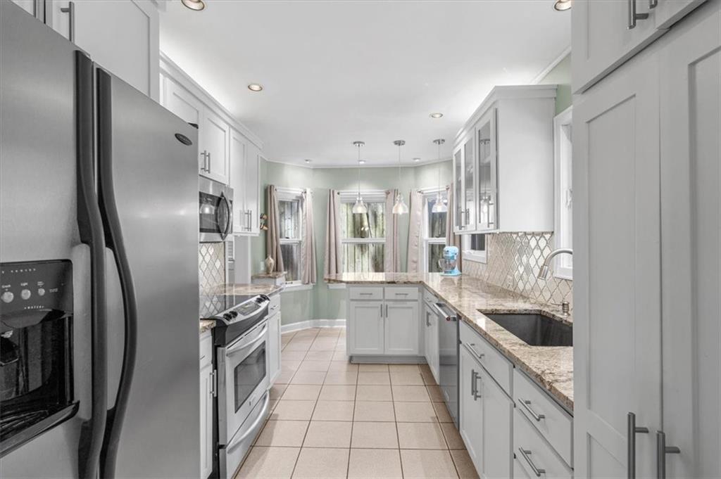 104 E 69th Street