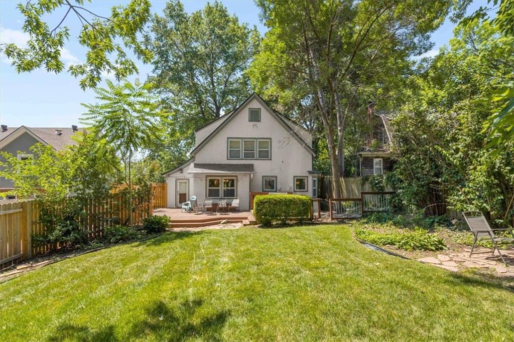104 E 69th Street