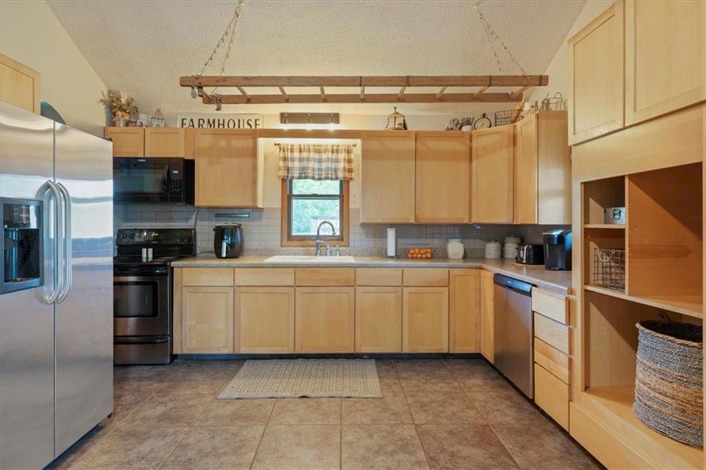21395 Bright Lane
