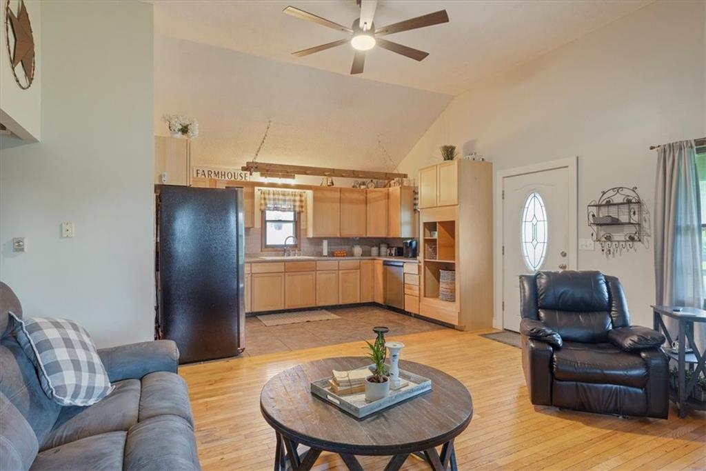 21395 Bright Lane