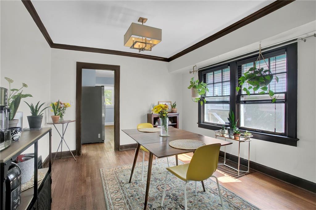 3823 Genessee Street