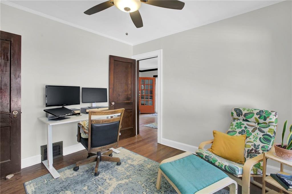 3823 Genessee Street