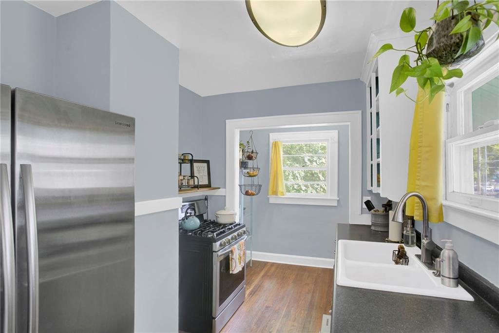 3823 Genessee Street