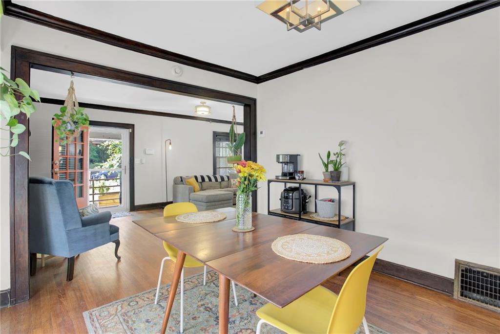 3823 Genessee Street