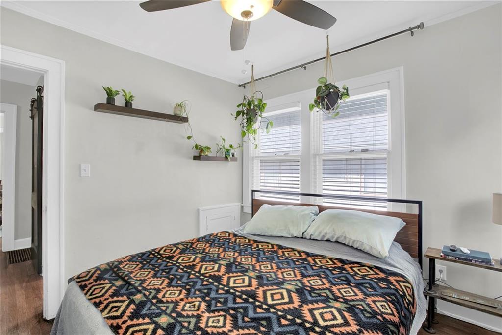 3823 Genessee Street