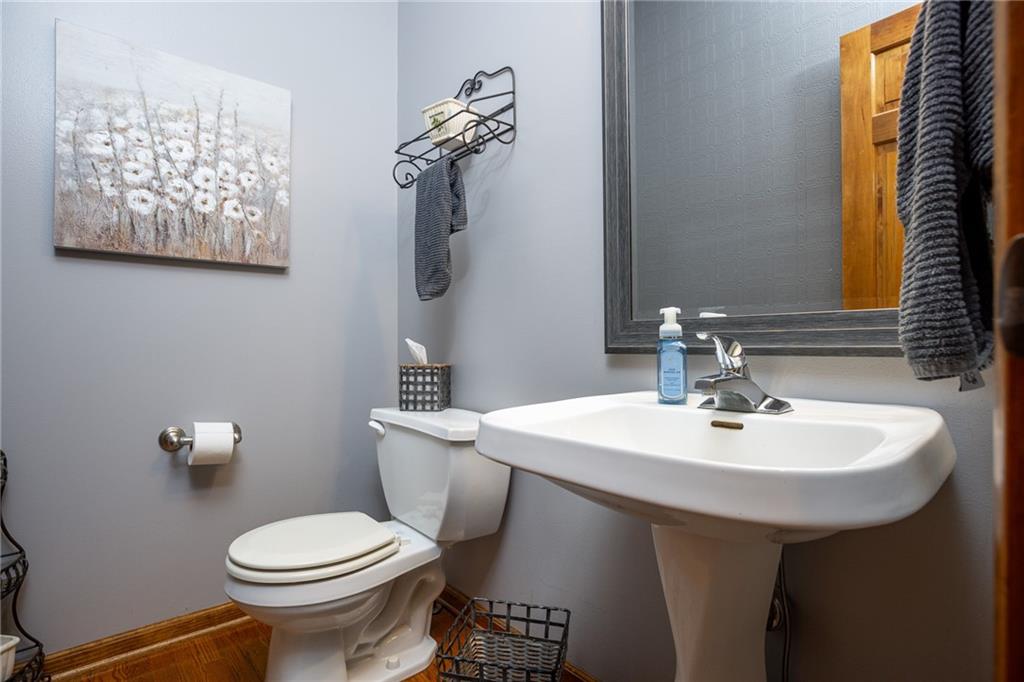 1112 Silverleaf Lane