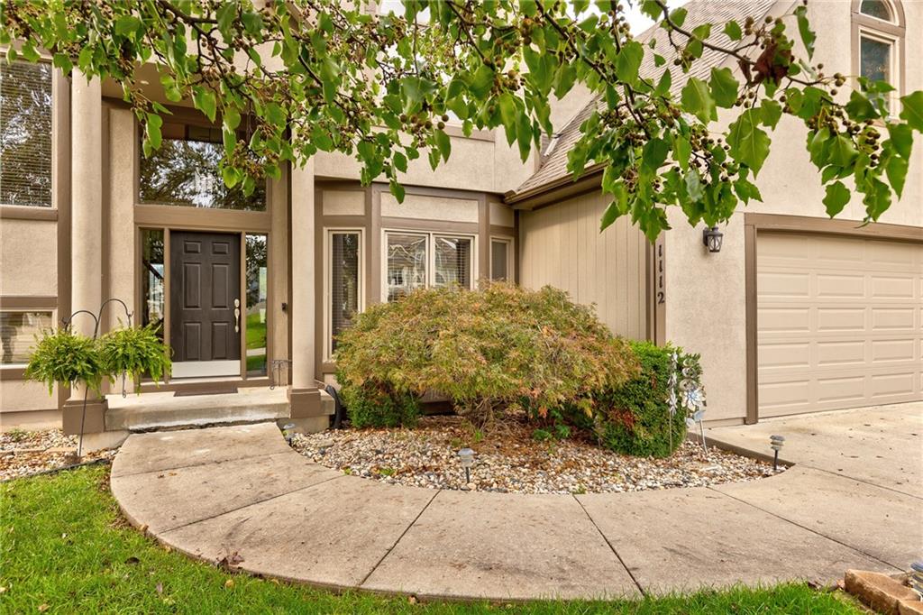 1112 Silverleaf Lane