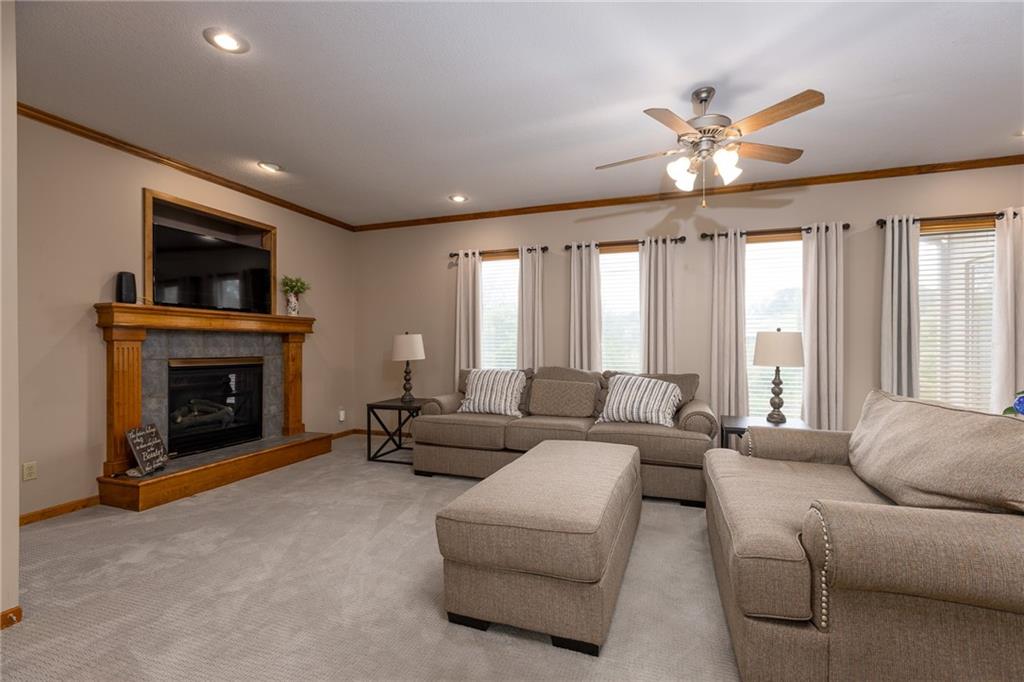 1112 Silverleaf Lane