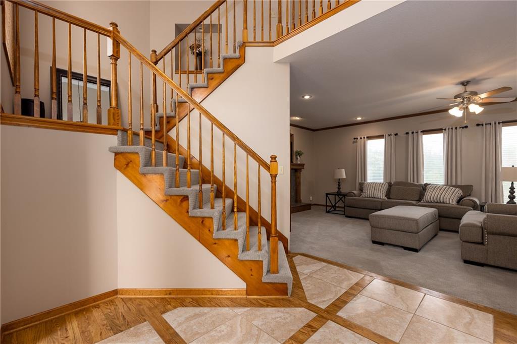 1112 Silverleaf Lane