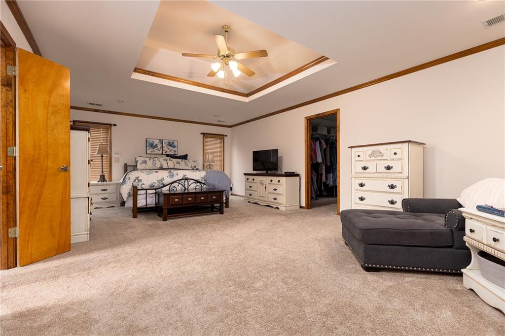 1112 Silverleaf Lane