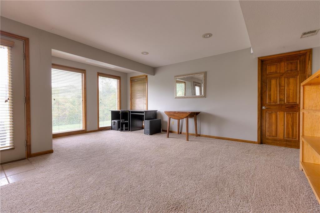 1112 Silverleaf Lane