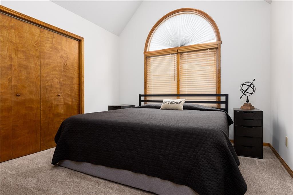 1112 Silverleaf Lane