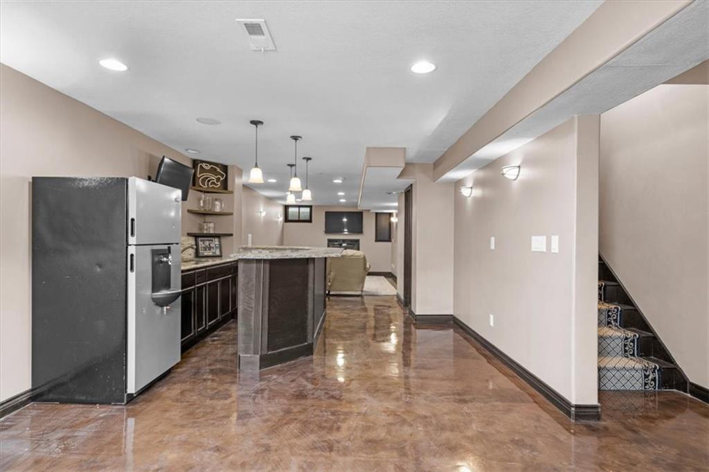 17942 W 158th Terrace