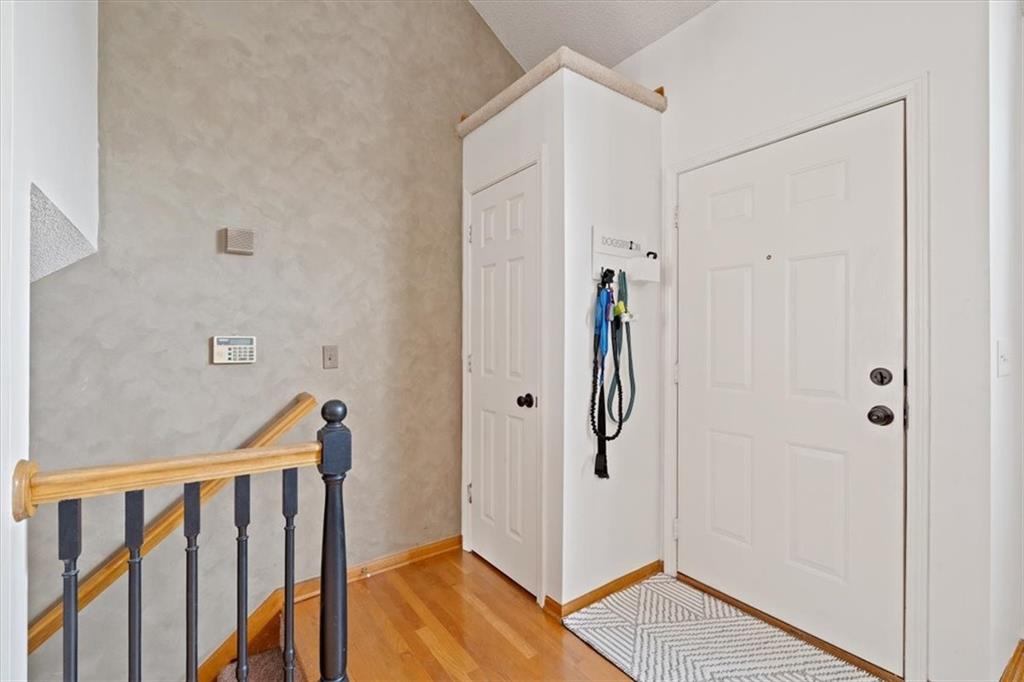 9004 W 127th Terrace