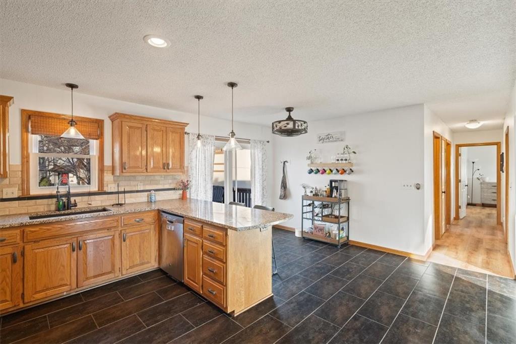 9004 W 127th Terrace