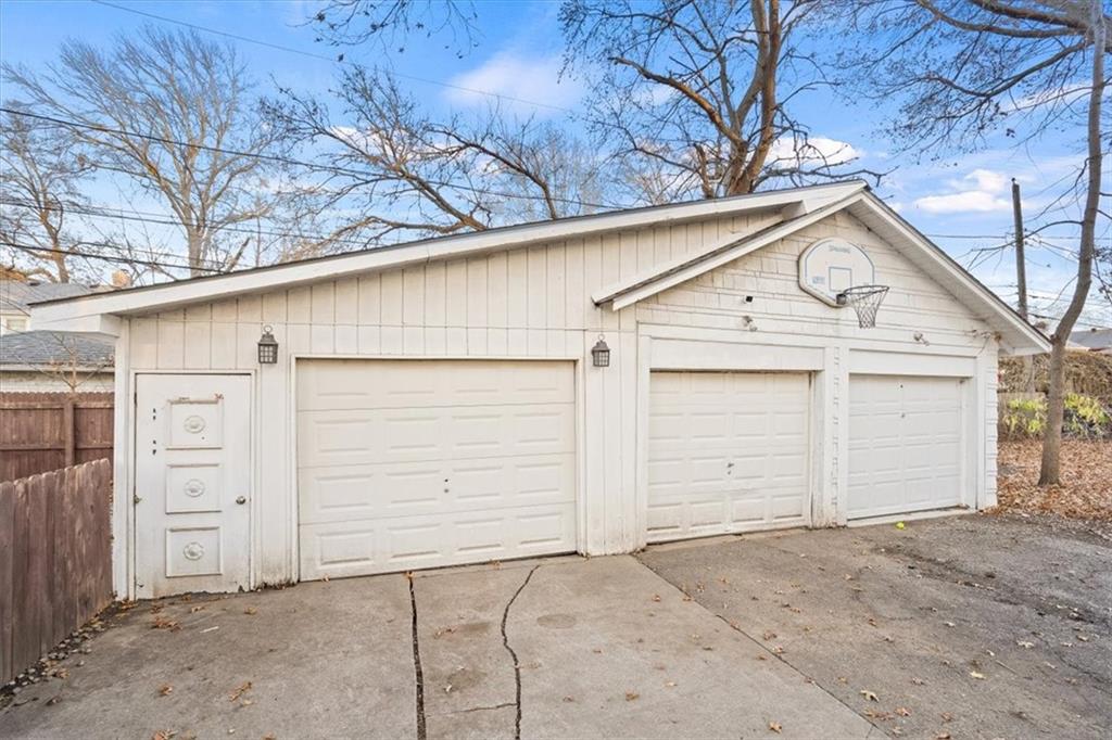 6411 Baltimore Avenue