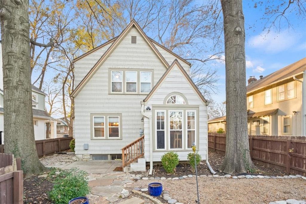 6411 Baltimore Avenue