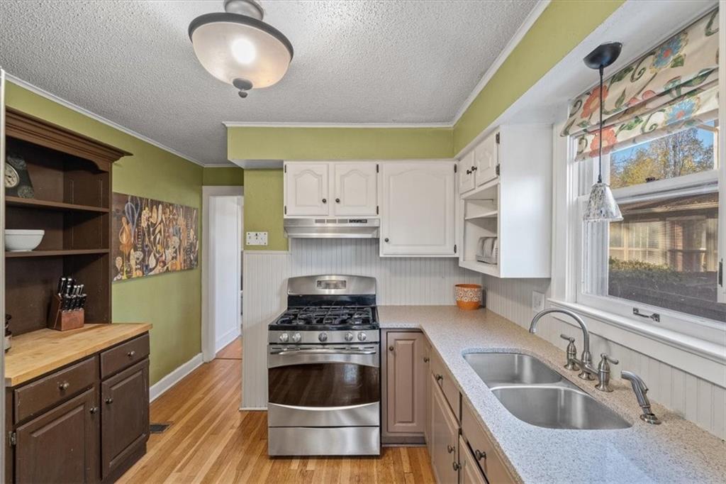 6411 Baltimore Avenue